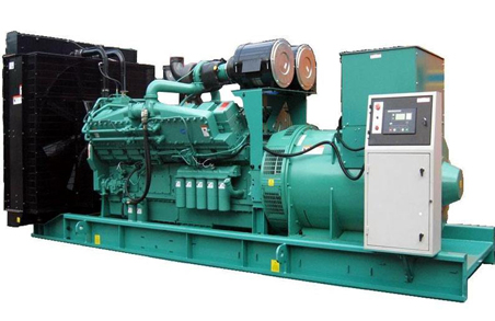 宏伟570kw康明斯柴油发电机组图片 宏伟570kw康明斯柴油发电机组图片
